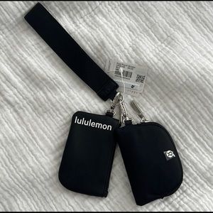 🍋NWT Lululemon Dual Pouch Wristlet Black BLK